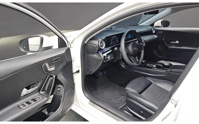 Mercedes-Benz A 220 - автомобили, коли, обяви за нови и употребявани 8