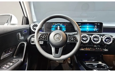 Mercedes-Benz A 220 - автомобили, коли, обяви за нови и употребявани 9