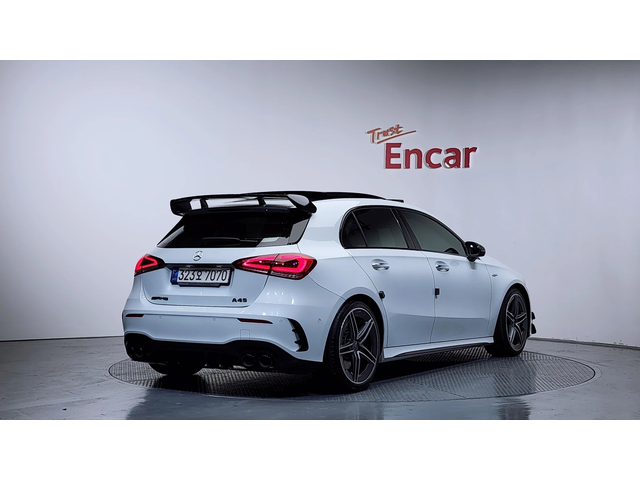 Mercedes-Benz A 45 AMG* HeadUp* Pano* АВТОКРЕДИТ - автомобили, коли, обяви за нови и употребявани 3