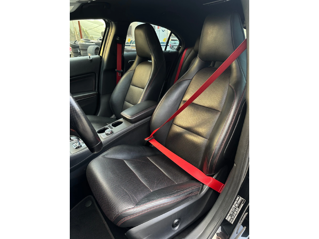 Mercedes-Benz A45 AMG 4x4 Turbo* Distronic * Камера* Швейцария - автомобили, коли, обяви за нови и употребявани 8