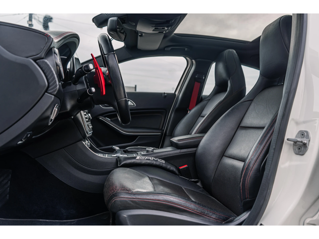 Mercedes-Benz A45 AMG 4 MATIC - EDITION ONE - БЯЛА ПЕРЛА! - автомобили, коли, обяви за нови и употребявани 12