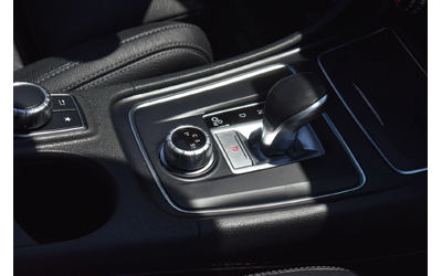 Mercedes-Benz A45 AMG 4x4* AUTOMAT* - автомобили, коли, обяви за нови и употребявани 11