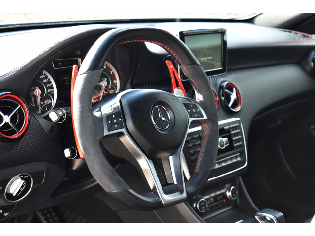 Mercedes-Benz A45 AMG F1-EDITION - автомобили, коли, обяви за нови и употребявани 8