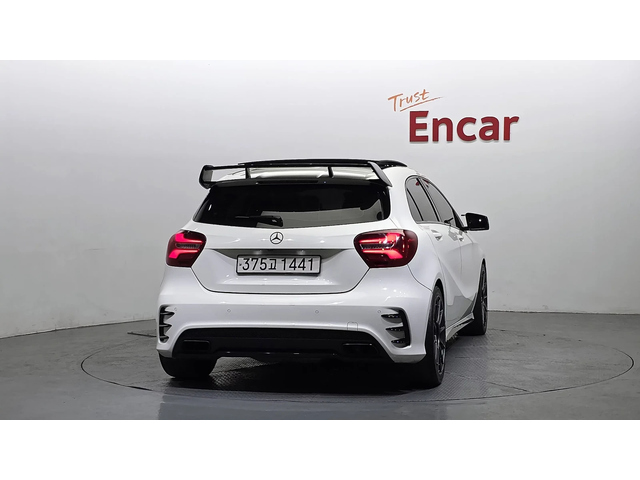 Mercedes-Benz A45 AMG AMG PER* CARBON* AMBIENT* F1 ПЕРА* КРАЙНА ЦЕНА* En - автомобили, коли, обяви за нови и употребявани 3