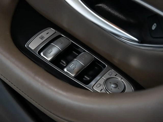 Mercedes-Benz SLS AMG AMG GT - автомобили, коли, обяви за нови и употребявани 10