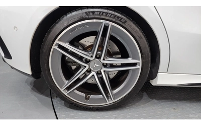 mercedes-benz-a45-amg - 4