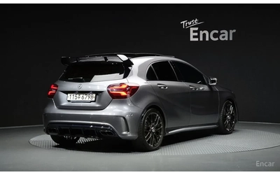 mercedes-benz-a45-amg - 2