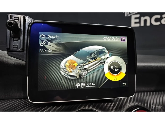 Mercedes-Benz A45 AMG AMG 4 MATIC * FULL EXTRAS - автомобили, коли, обяви за нови и употребявани 8