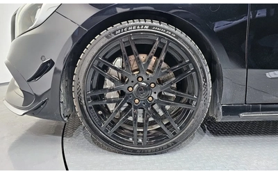 mercedes-benz-a45-amg - 4