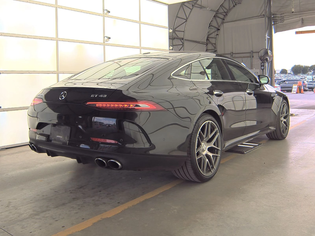 Mercedes-Benz AMG GT DISTRONIK* DESIGNO* BURMASTER* 360* ВАКУМ* ОБДУХ* - автомобили, коли, обяви за нови и употребявани 5