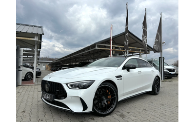 mercedes-benz-amg-gt - 0