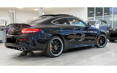 mercedes-benz-amg-gt-4-door-coupe-c-63-s-amg-coupe - 1