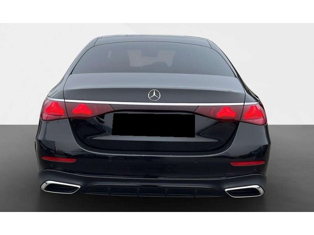 Mercedes-Benz AMG GT 4-Door Coupe E 200 AMG Line - автомобили, коли, обяви за нови и употребявани 4