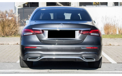 mercedes-benz-amg-gt-4-door-coupe-e-220d-4matic-amg-line - 5