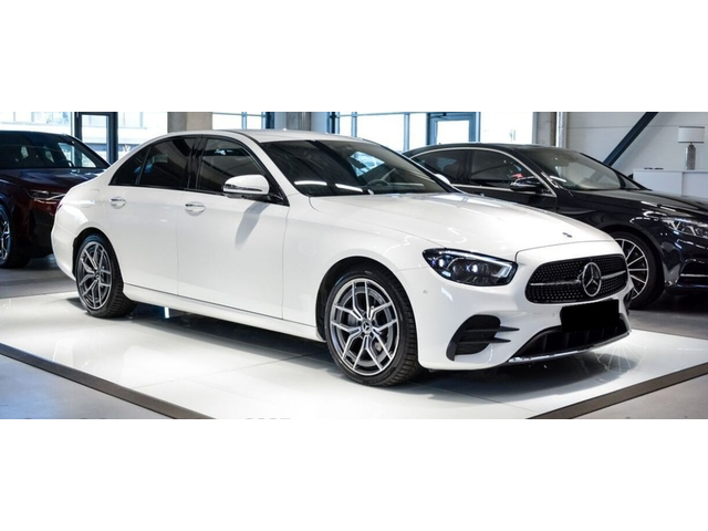 Mercedes-Benz AMG GT 4-Door Coupe E 220d 4Matic AMG Line - автомобили, коли, обяви за нови и употребявани 0