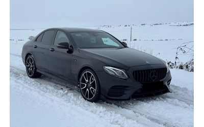 mercedes-benz-amg-gt-4-door-coupe-e-43-amg-4matic - 2