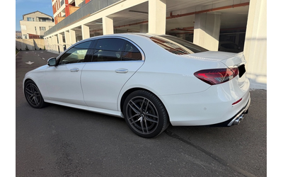 mercedes-benz-amg-gt-4-door-coupe-e-53-amg-4matic - 3