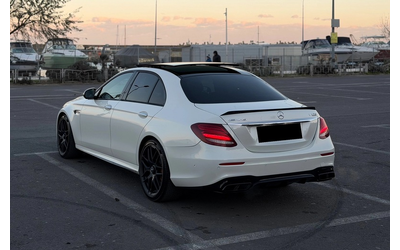 mercedes-benz-amg-gt-4-door-coupe-e-63s-amg-4matic - 2