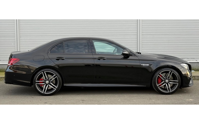 mercedes-benz-amg-gt-4-door-coupe-e-63s-amg-4matic - 3