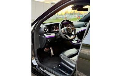 mercedes-benz-amg-gt-4-door-coupe-e-63s-amg-4matic - 5