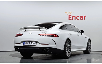 mercedes-benz-amg-gt - 3