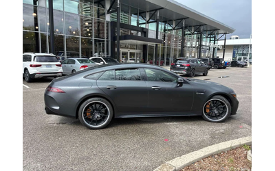 mercedes-benz-amg-gt - 3