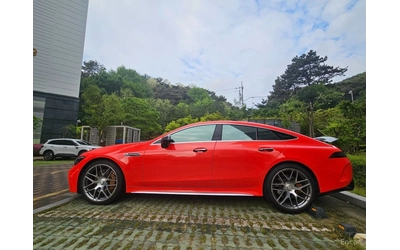 mercedes-benz-amg-gt - 4