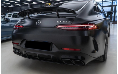 mercedes-benz-amg-gt-amg-gt-4-door-coupe-63-v8-4matic - 3