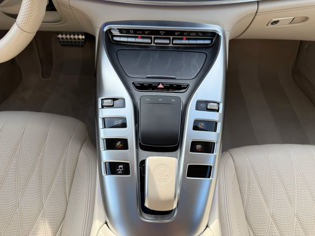 Mercedes-Benz AMG GT GT
 4-door 63 4Matic+ - автомобили, коли, обяви за нови и употребявани 7