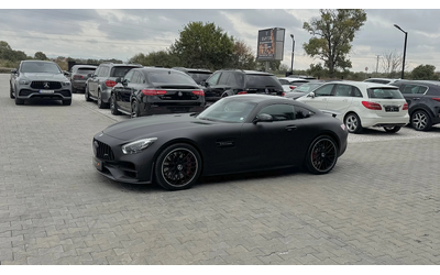 mercedes-benz-amg-gt-s - 1