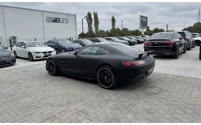 mercedes-benz-amg-gt-s - 5