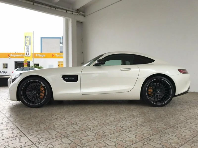 Mercedes-Benz AMG GT S AMG GT S - автомобили, коли, обяви за нови и употребявани 4