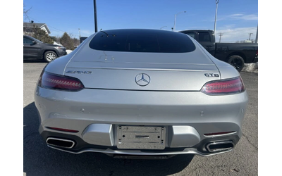mercedes-benz-amg-gt-s - 5