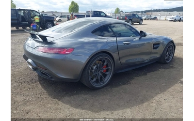 mercedes-benz-amg-gt-s - 3