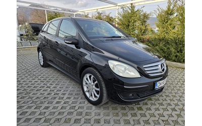 mercedes-benz-b-150 - 1