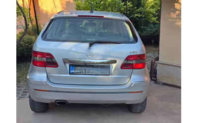 Mercedes-Benz B 180 201х.км/ОБСЛУЖЕН/ - автомобили, коли, обяви за нови и употребявани 10