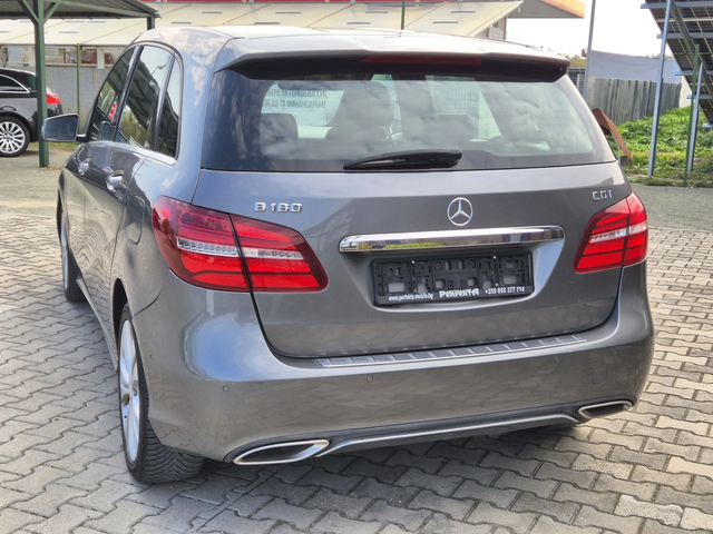 Mercedes-Benz B 180 1.5дизел 109к.с. - автомобили, коли, обяви за нови и употребявани 8