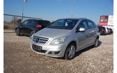 mercedes-benz-b-180 - 0