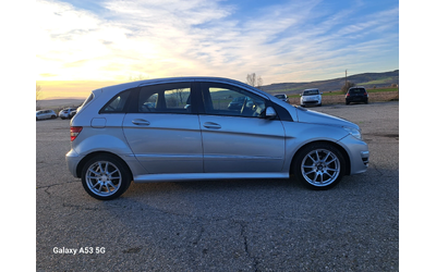 mercedes-benz-b-180 - 3