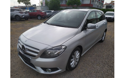 mercedes-benz-b-180 - 1