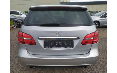 mercedes-benz-b-180 - 4