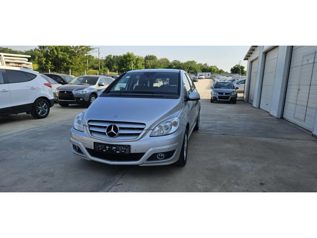 Mercedes-Benz B 180 180* Navi* 135000km* UNIKAT* - автомобили, коли, обяви за нови и употребявани 0