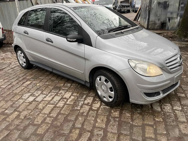 Mercedes-Benz B 180 2, 0 CDi - автомобили, коли, обяви за нови и употребявани 11