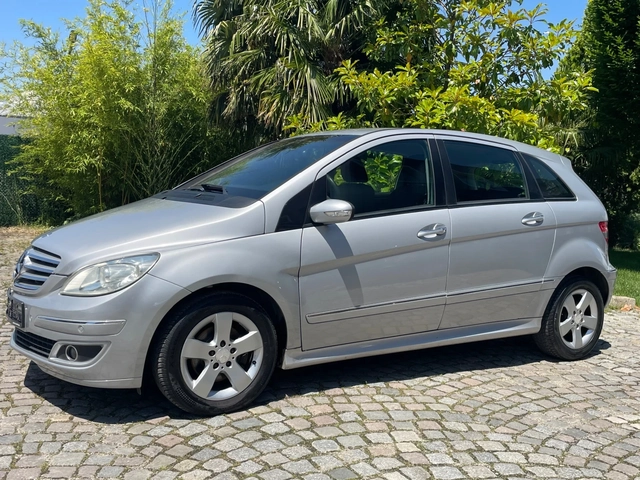 Mercedes-Benz 190 180 cdi Sport - автомобили, коли, обяви за нови и употребявани 6
