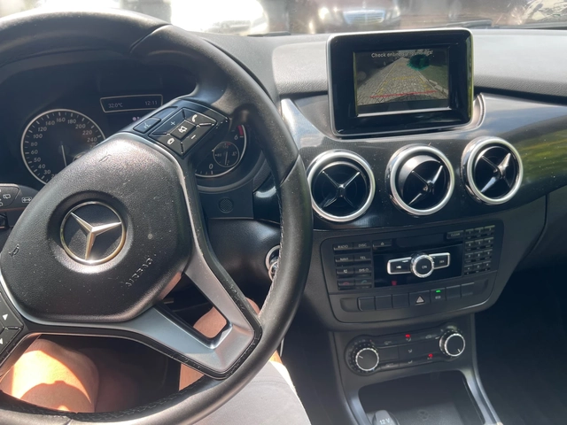 Mercedes-Benz 190 Executive Full edition Led - автомобили, коли, обяви за нови и употребявани 10