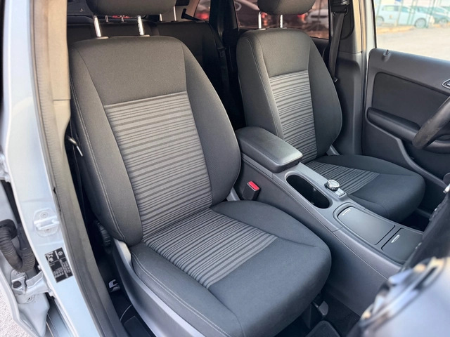Mercedes-Benz B 180 CDI - автомобили, коли, обяви за нови и употребявани 11