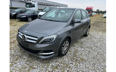 mercedes-benz-b-200 - 0