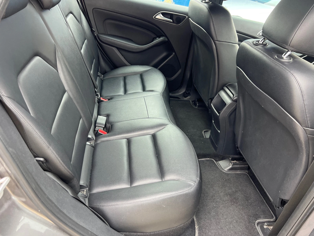 Mercedes-Benz B 200 2.0 - автомобили, коли, обяви за нови и употребявани 13