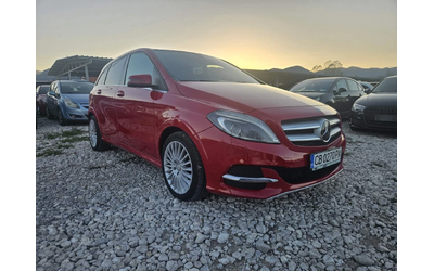 Mercedes-Benz B 200 - автомобили, коли, обяви за нови и употребявани 6