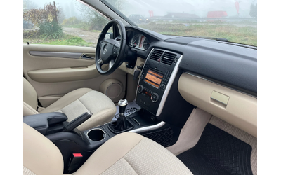 mercedes-benz-b-200 - 4